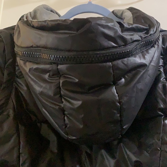 Puffer Jacket - Picture 5 of 5